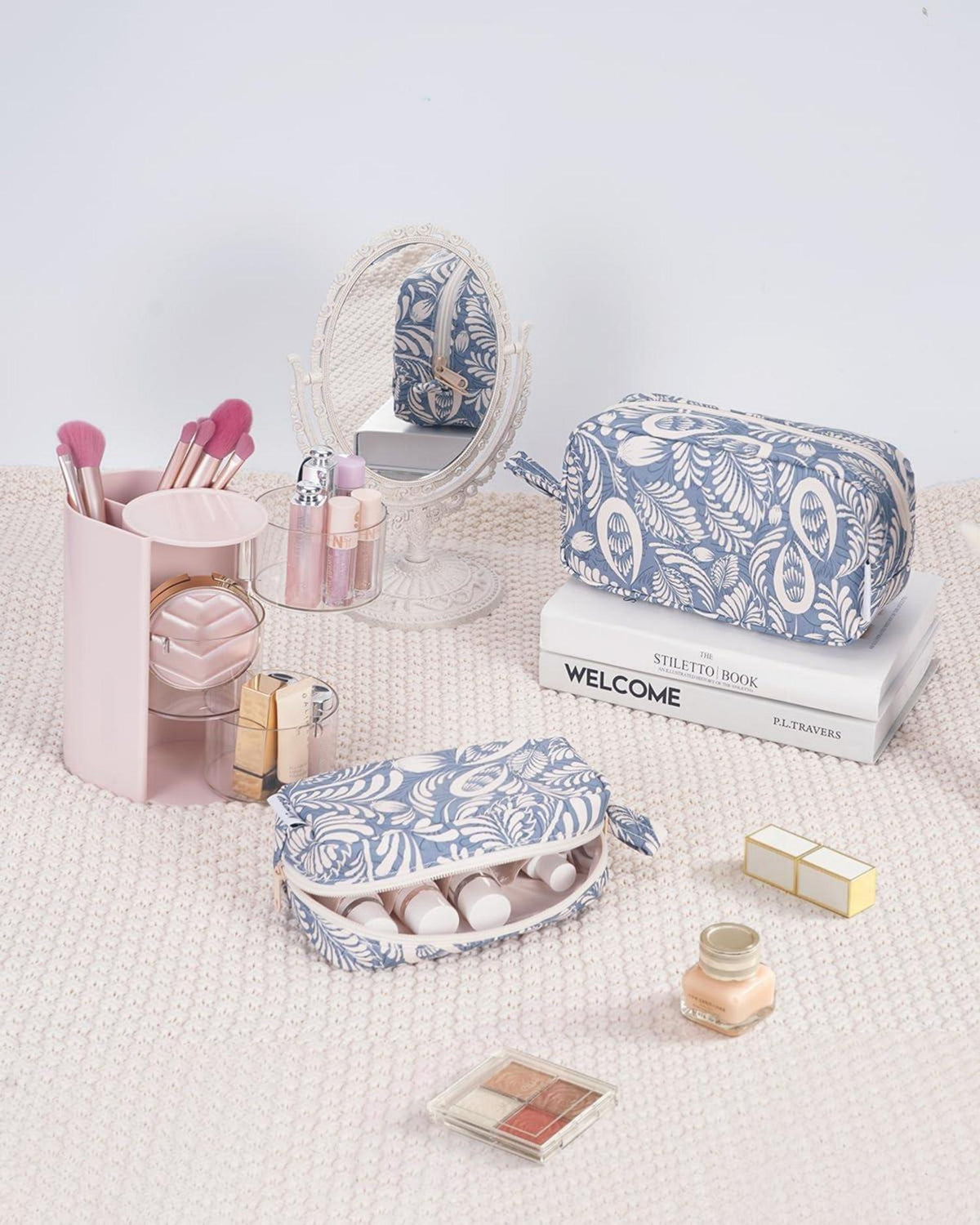 Narwey Make-up Tasche Kulturbeutel Reißverschluss Blaues Blatt