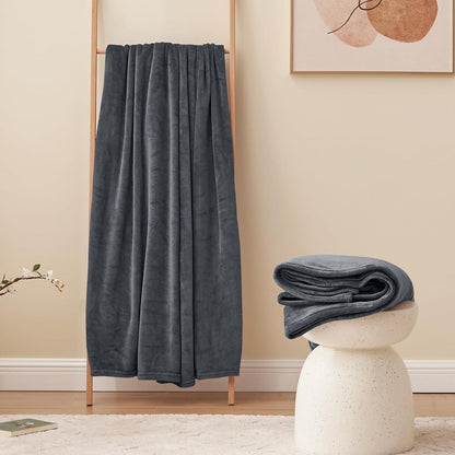 Kuscheldecke Flauschig Dunkelgrau 150x200 cm XL Warme Sofa Decke