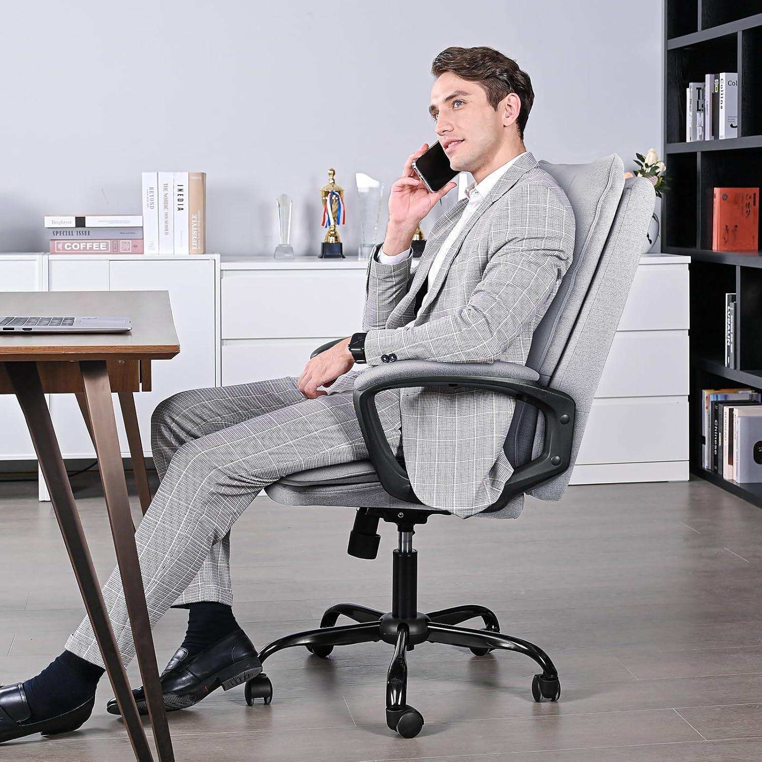 Ergonomischer Bürostuhl mit doppelt verdickter