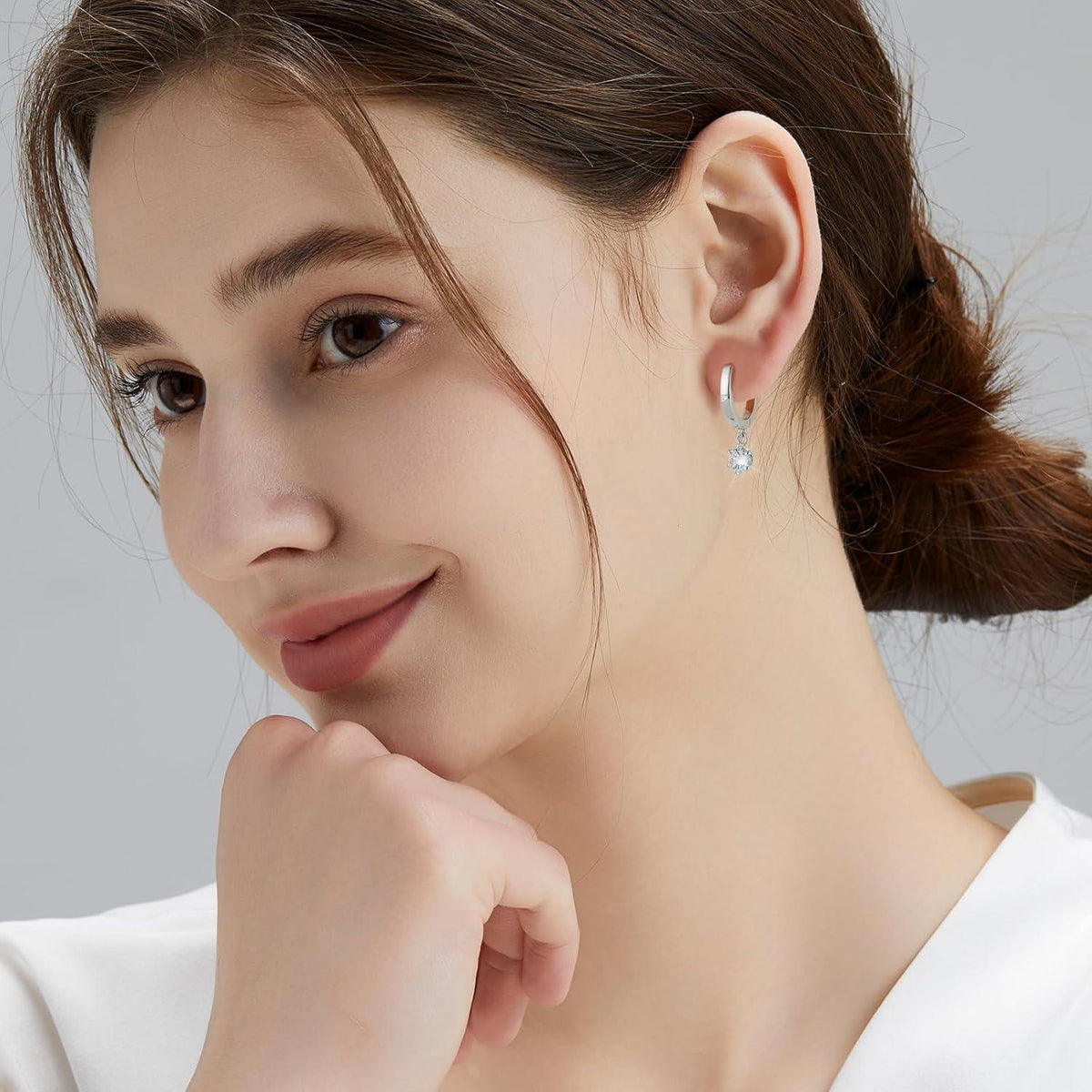 Creolen Silber 925 Damen mit Moissanite/Zirkonia 4mm