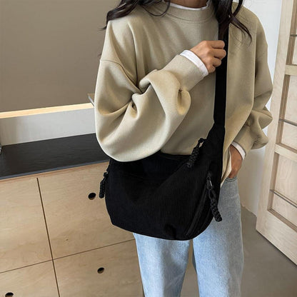 Große Halbmond Umhängetasche Nylon Crossbody Damen Moon Bag