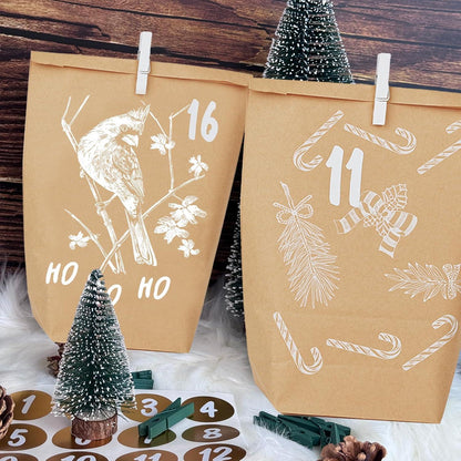 Adventskalender Tüten zum Befüllen mit Zahlenaufkleber und Klammern