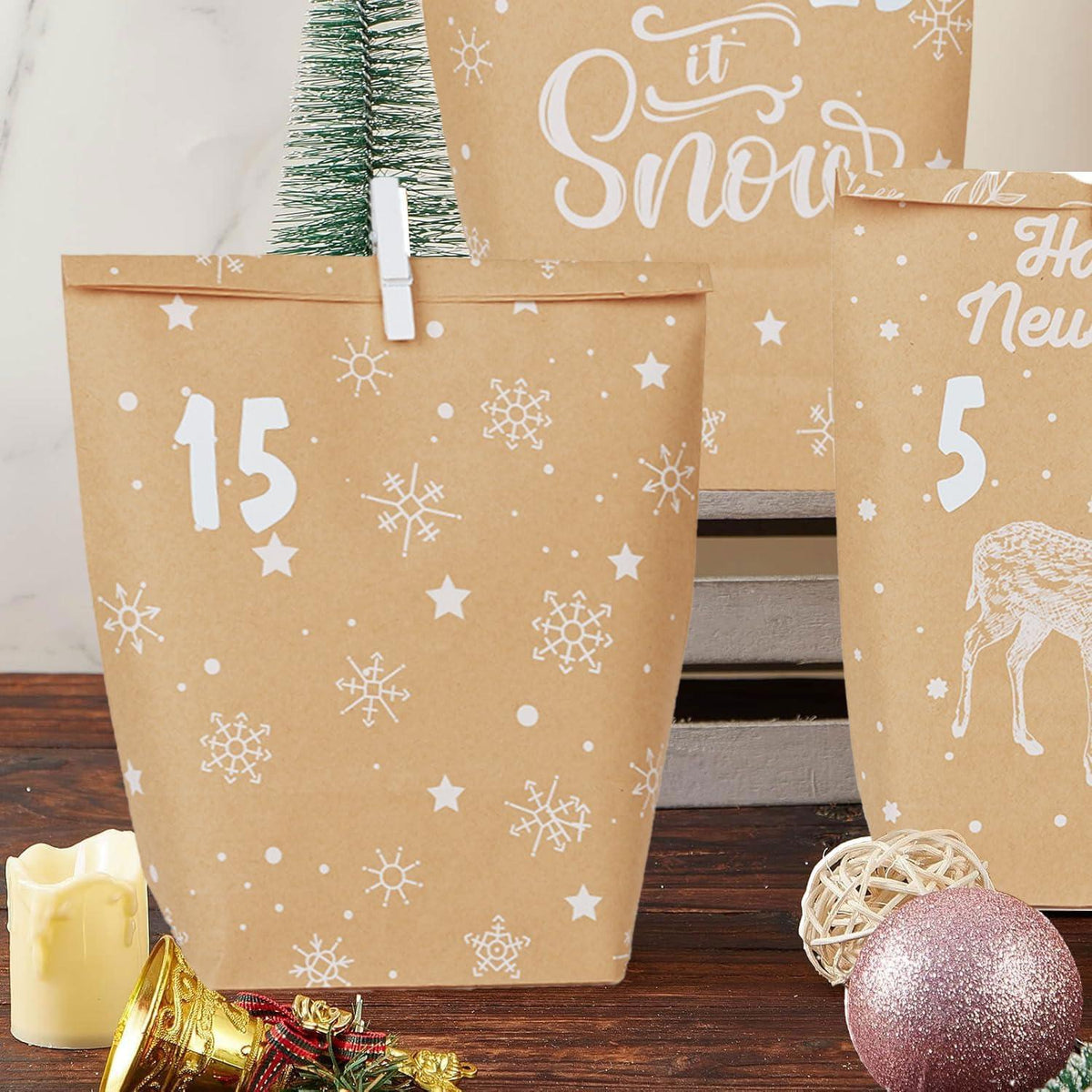 Adventskalender Tüten Weihnachten DIY Bastelset 24 bedruckte Kraftpapiertüten