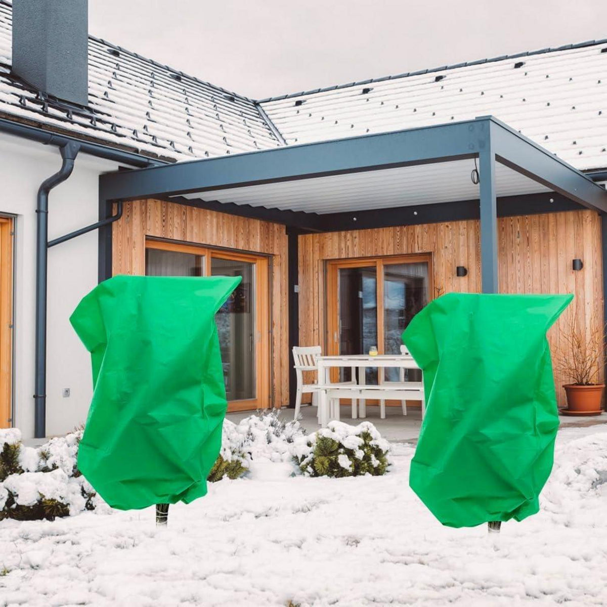 Winterschutz Pflanzen 2 Stück 80x120cm mit Zugband Reißverschluss