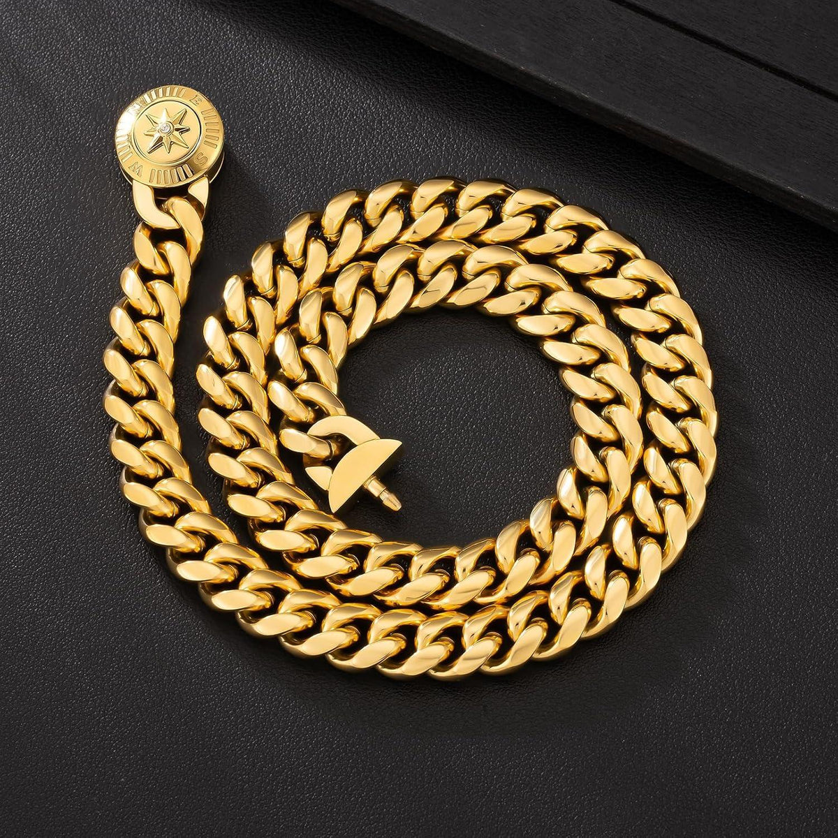 Herren 12mm Panzerkette Löwe Totenkopf 18K Gold 50.8cm Kubanische Gliederkette