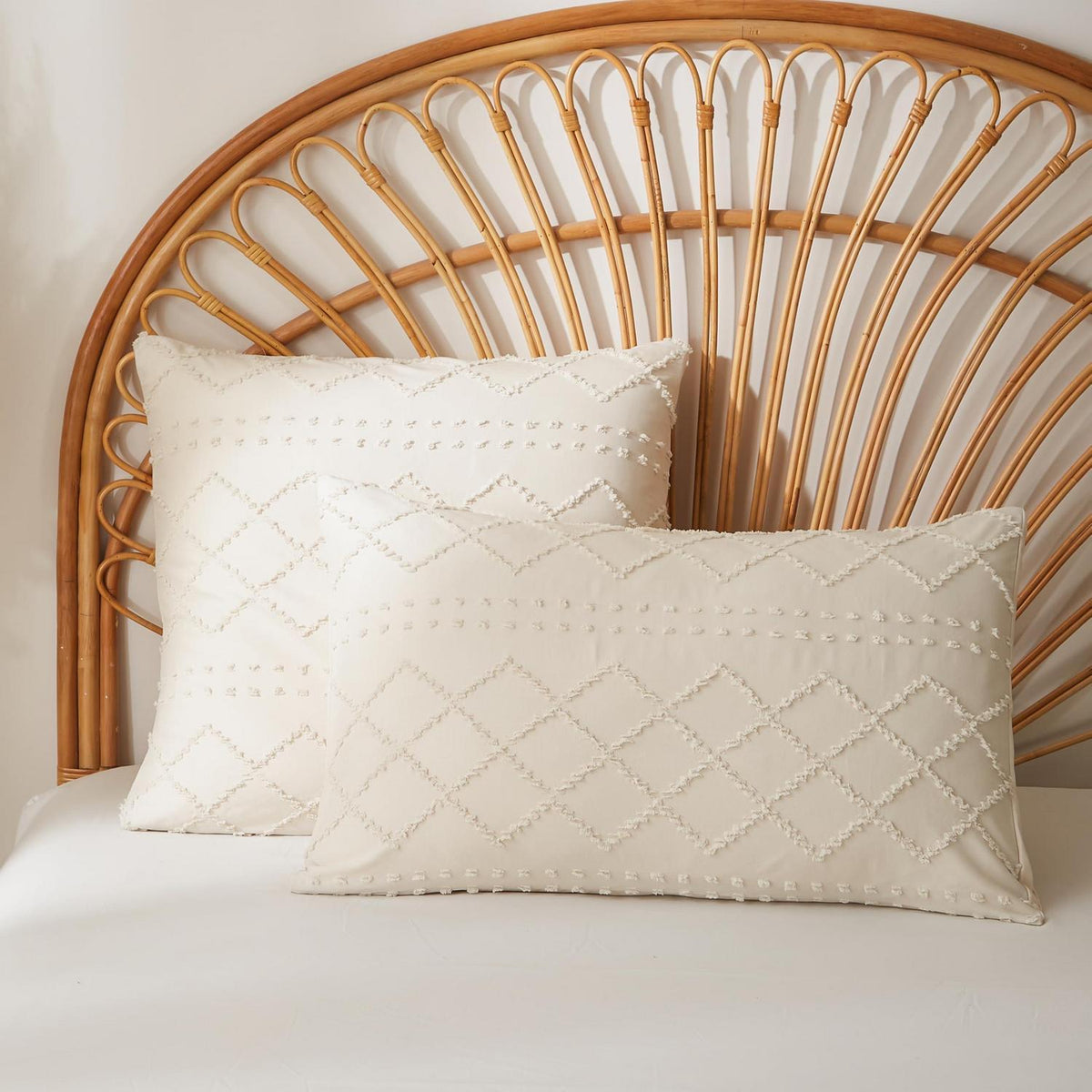 Beige Boho Bettwäsche-Set 200x200 | Getuftet & Kariert