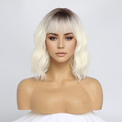 Platinblond Bob Perücke mit Pony – Wellige Damenperücke Schulterlang