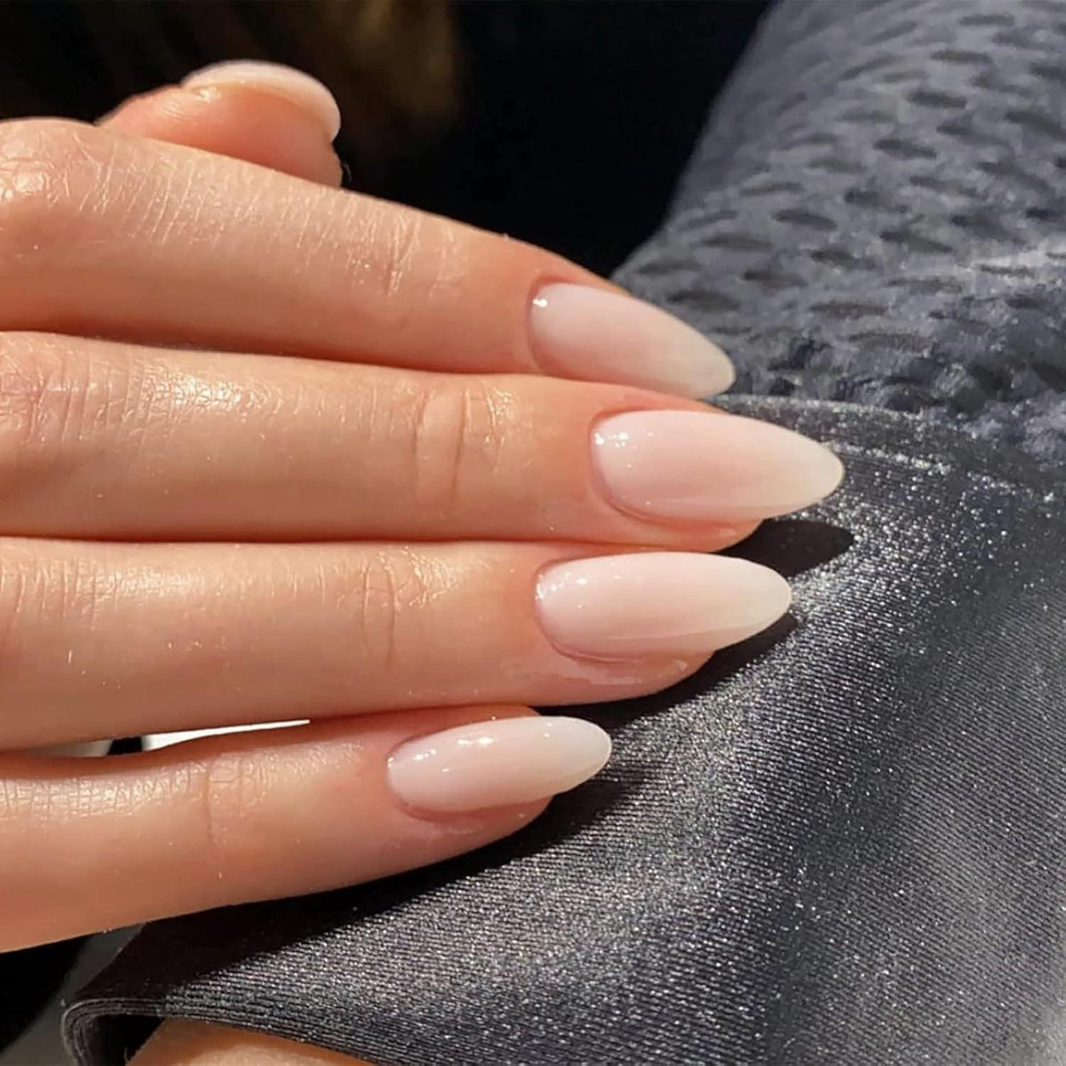 Weiße Mandel Falsche Nägel Set – 24 Stück Press On Nails