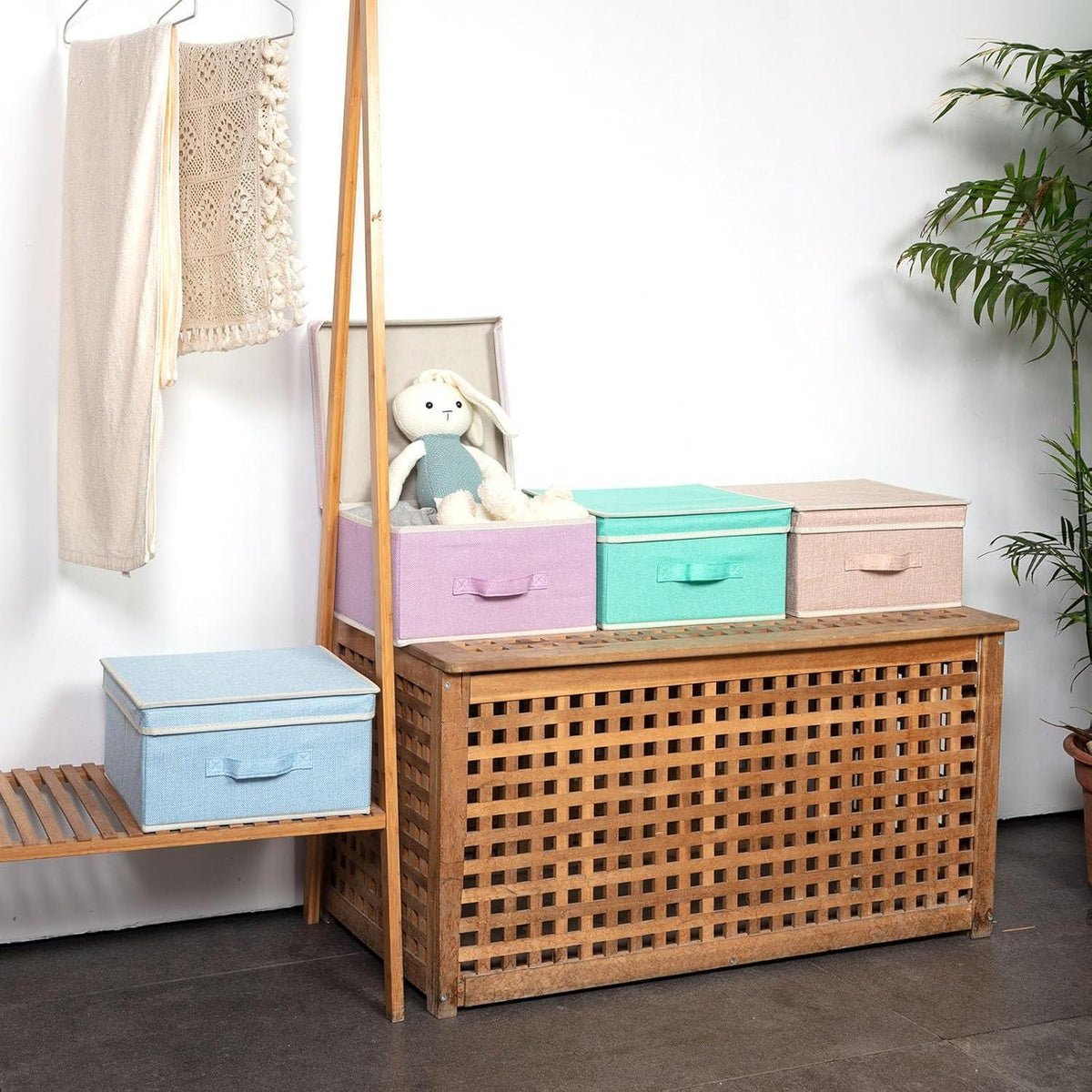 Aufbewahrungsboxen mit Deckel & Griff, 4er-Set Regenbogenfarben