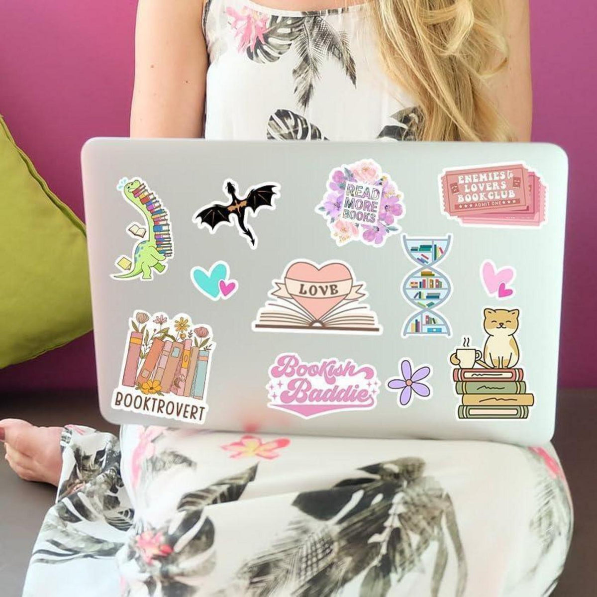Buch Sticker Pack | 125 Wasserdichte Vinyl Aufkleber für Kindle & Laptop