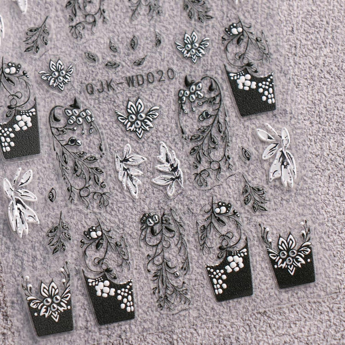 Nagelsticker Schwarz Weiß Blume – 6 Blatt Nail Art Aufkleber