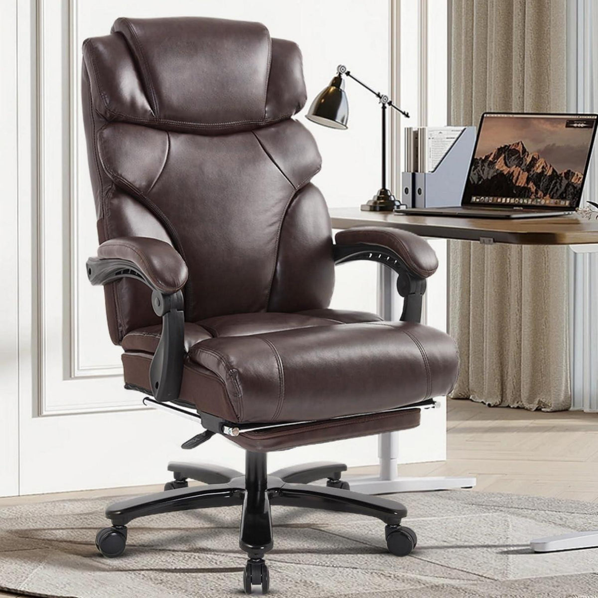 Ergonomischer Bürostuhl mit 210 kg Belastbarkeit und Fußstütze