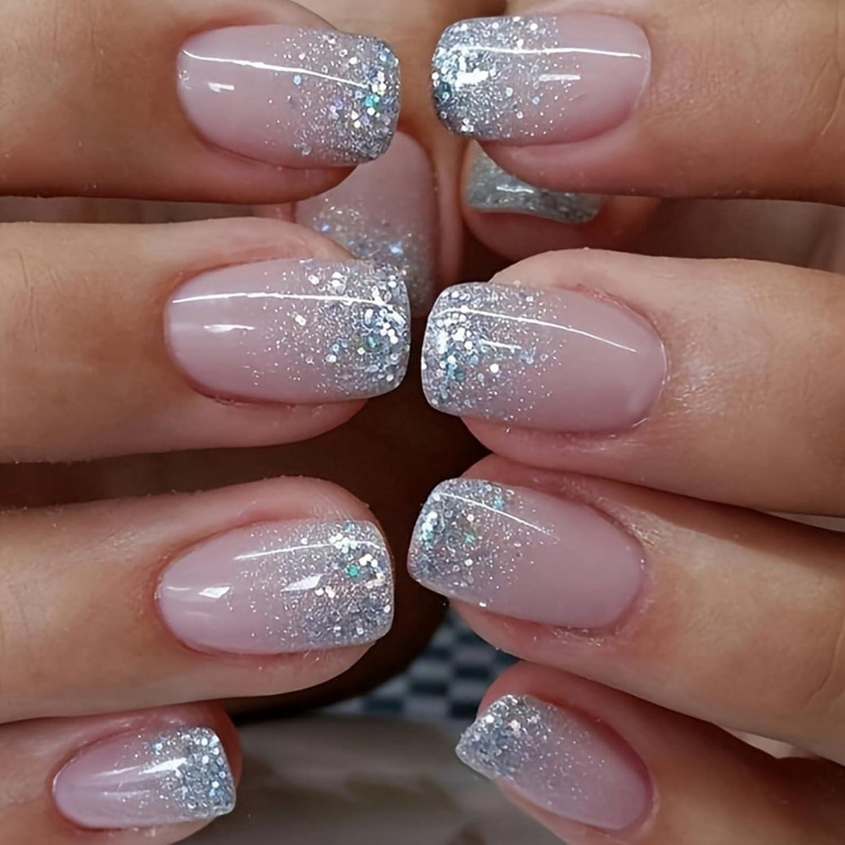 Rosa Glitzer Press On Nails - 24 Stück French Design