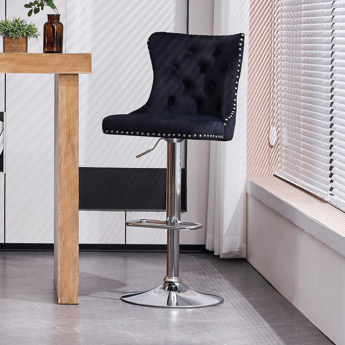 Samt Barhocker 2er Set – Höhenverstellbar & Drehbar Schwarz