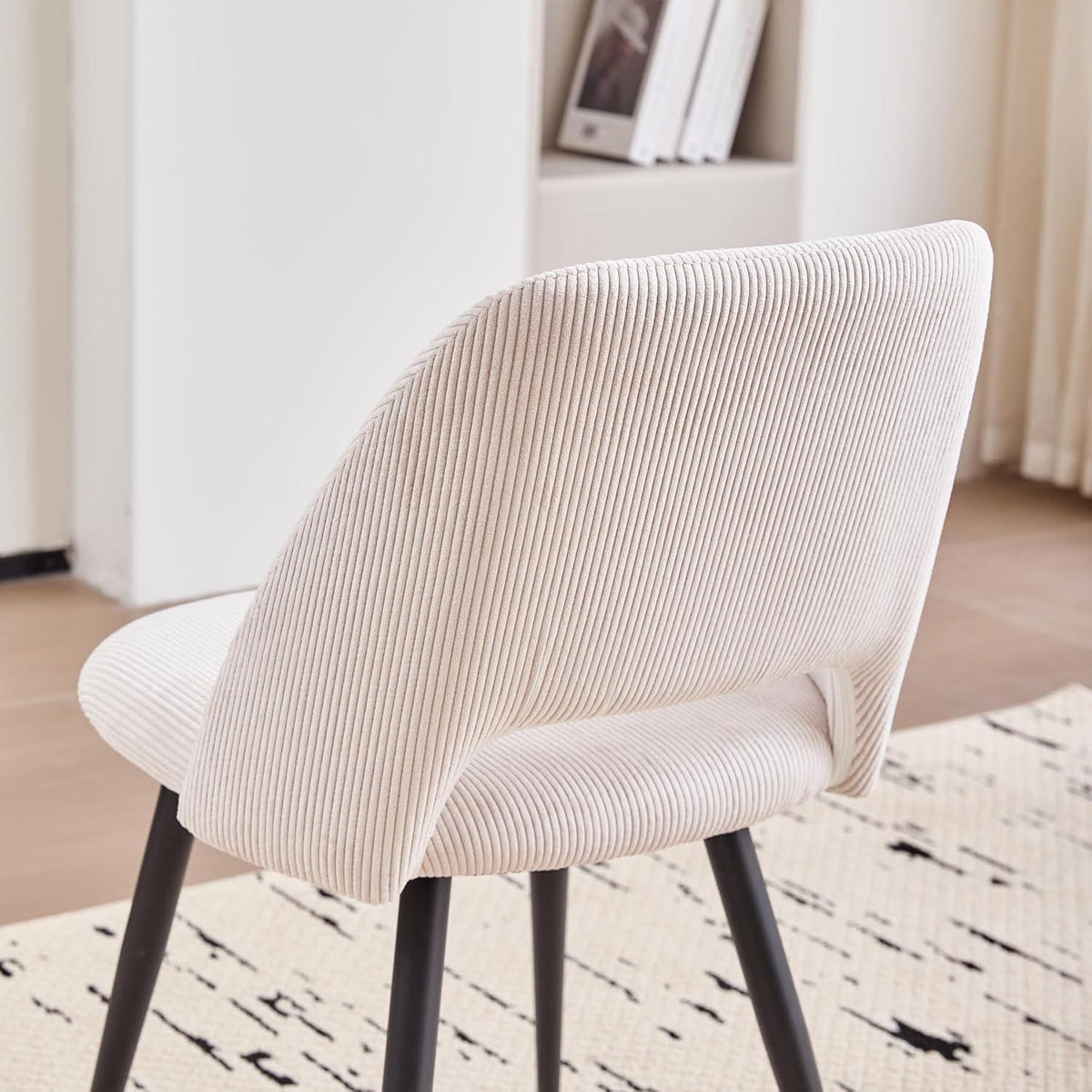 4er-Set Esszimmerstühle mit Cordbezug, Beige