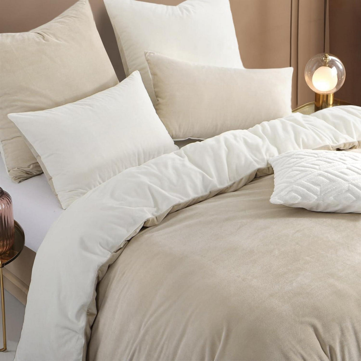 Kuschelige Flanell Bettwäsche 220x240 Beige-Weiß 3-teilig