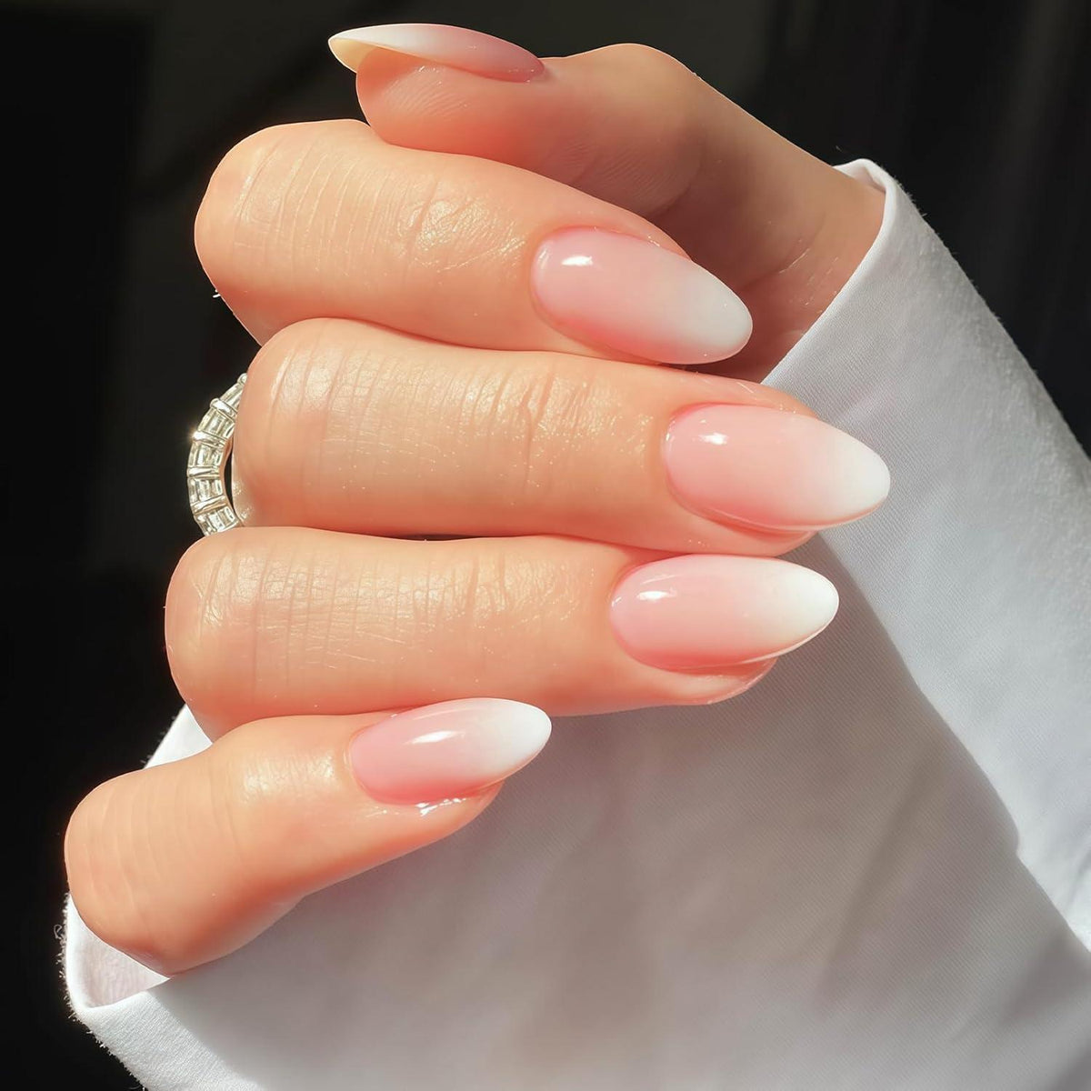 24 Press on Nails Mandel Rosa Weiß Farbverlauf Künstliche Nägel