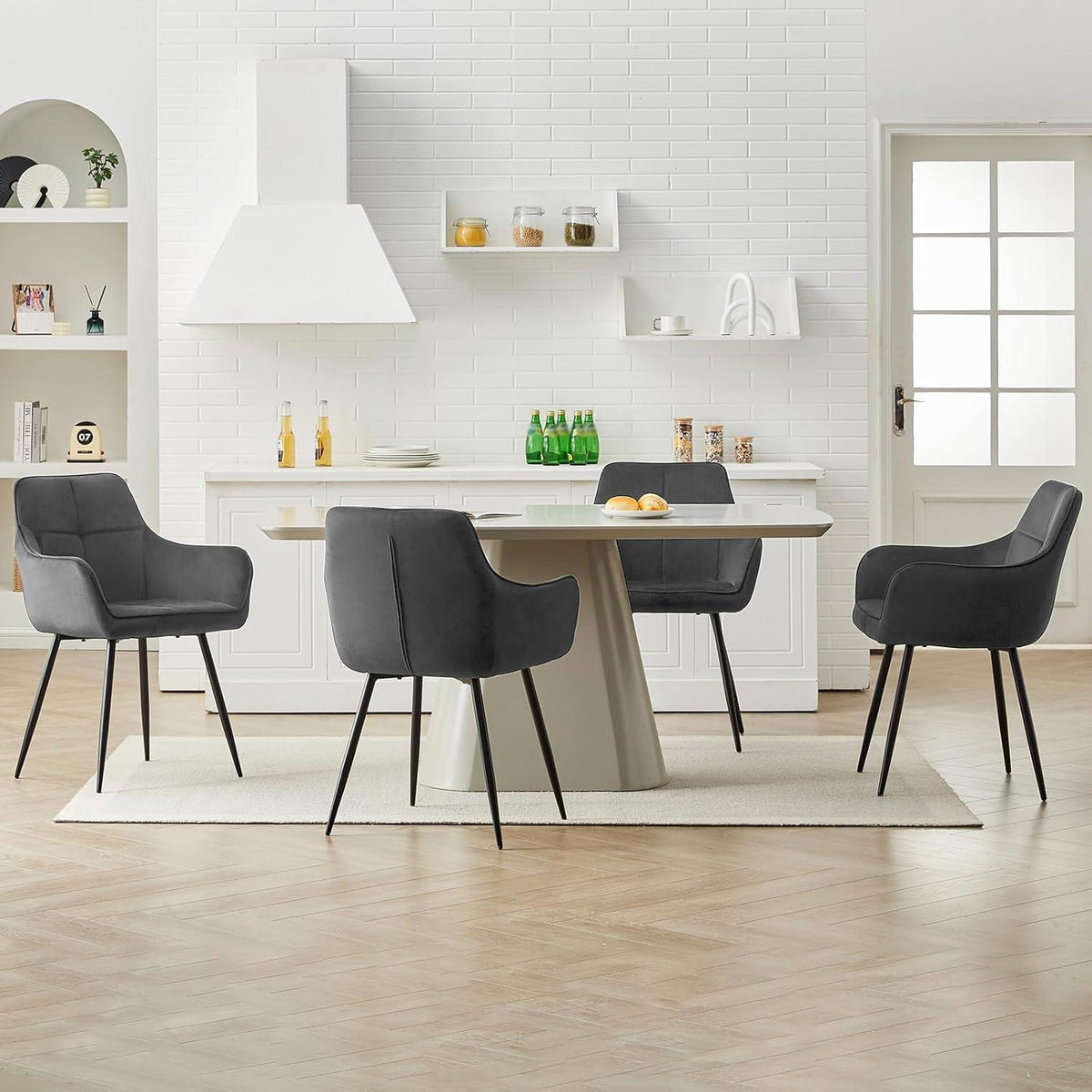 Graue Samt Esszimmerstühle 4er-Set mit Armlehnen & Metallgestell