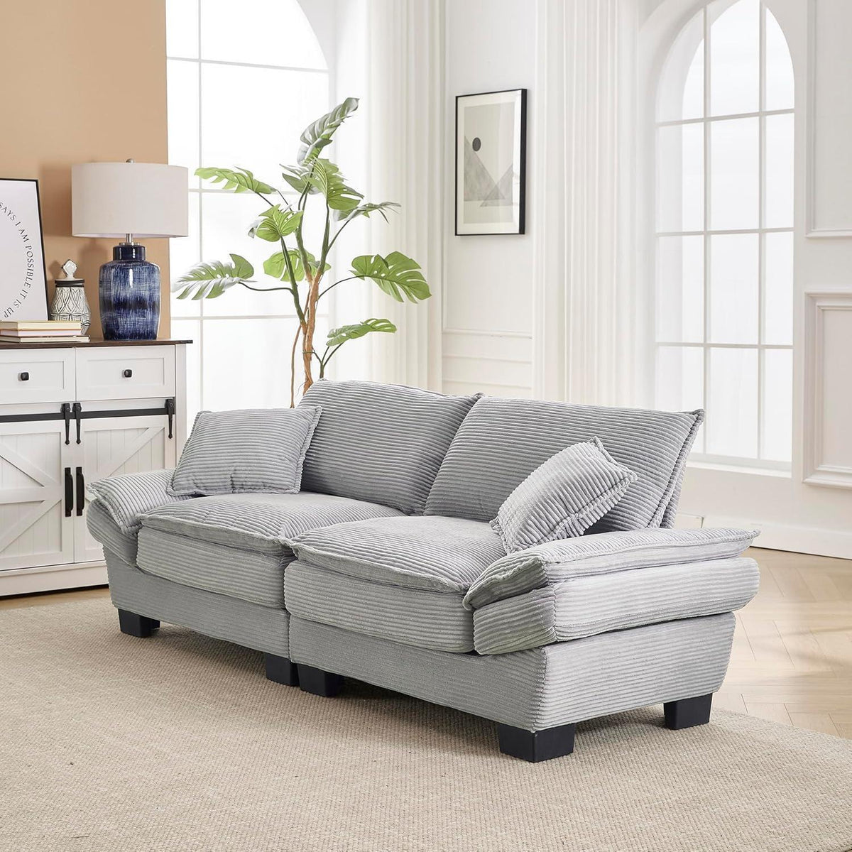 Modernes 2-Sitzer Polstersofa mit Armlehnen – Hellgrau