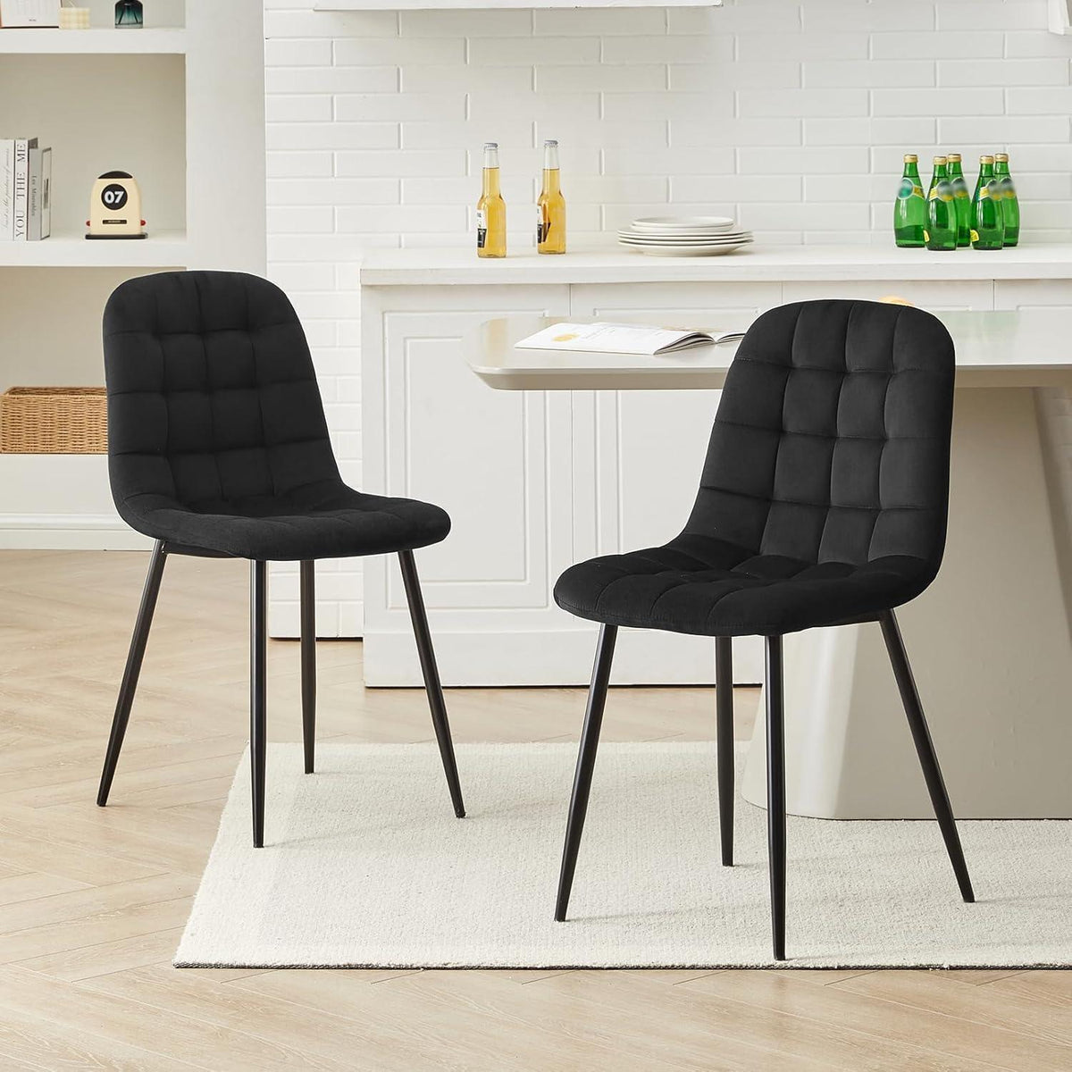 TUKAILAI Esszimmerstühle 2er-Set, Gepolsterte Samtstühle Schwarz