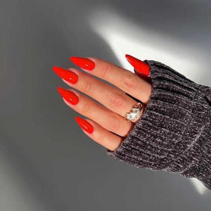 Korallenrote Mandel Press On Nails – Künstliche Nägel zum Aufkleben
