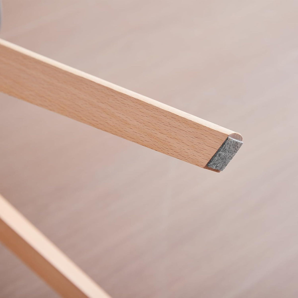 Esszimmer-Set Holz mit 6 skandinavischen Stühlen Grau