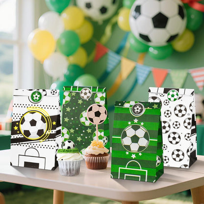 Fußball Geschenktüten Set mit Aufklebern – 16 Stück