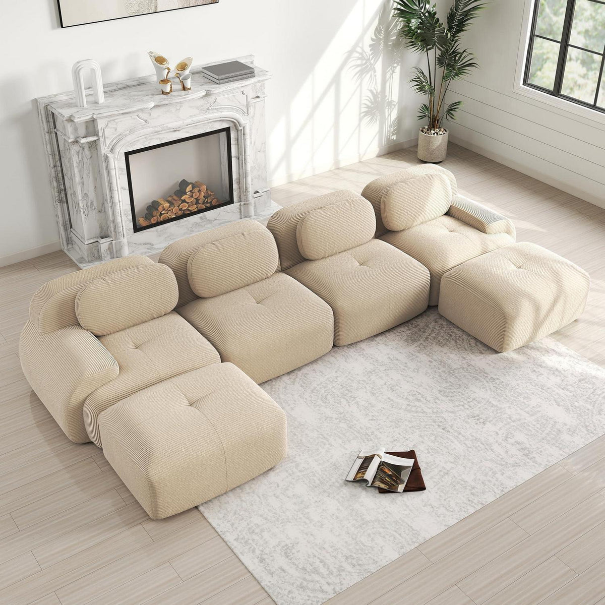 Modulares Cord Sofa 4-Sitzer mit Ottomane – Beige