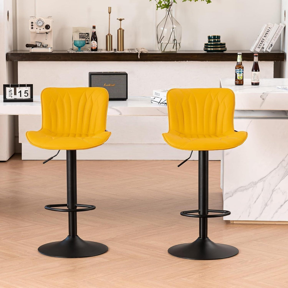Drehbarer Barhocker 2er Set, Höhenverstellbar, Zitronengelb in Lederoptik