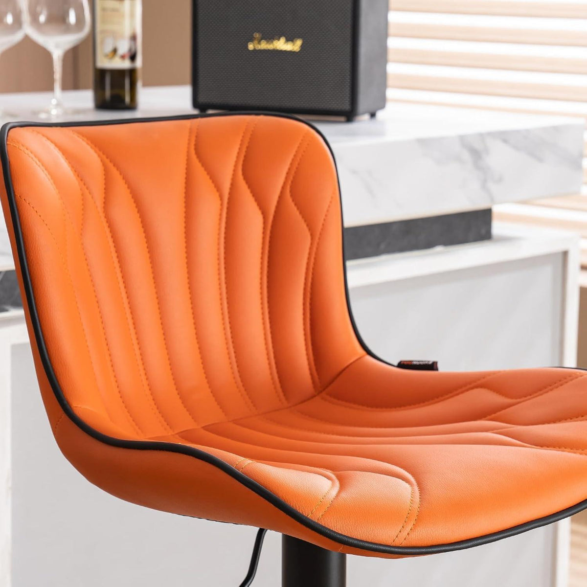 Drehbarer Barhocker Set, Höhenverstellbar, Orange in Lederoptik