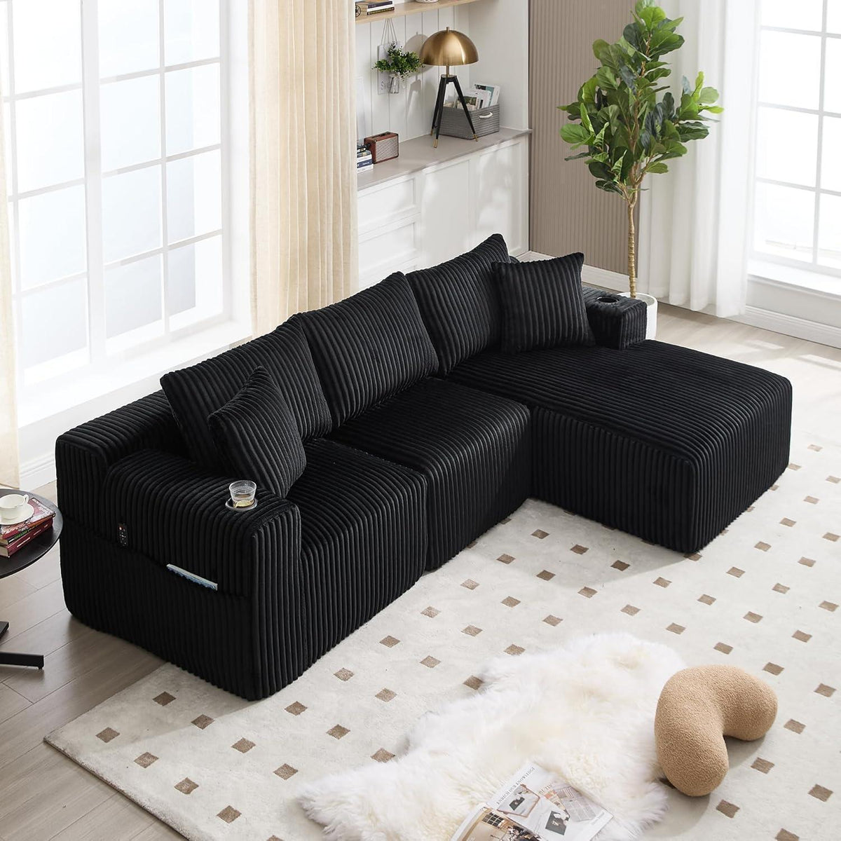 Cordo L-Form Sofa Schwarz – Eckcouch mit Getränkehaltern & Taschen