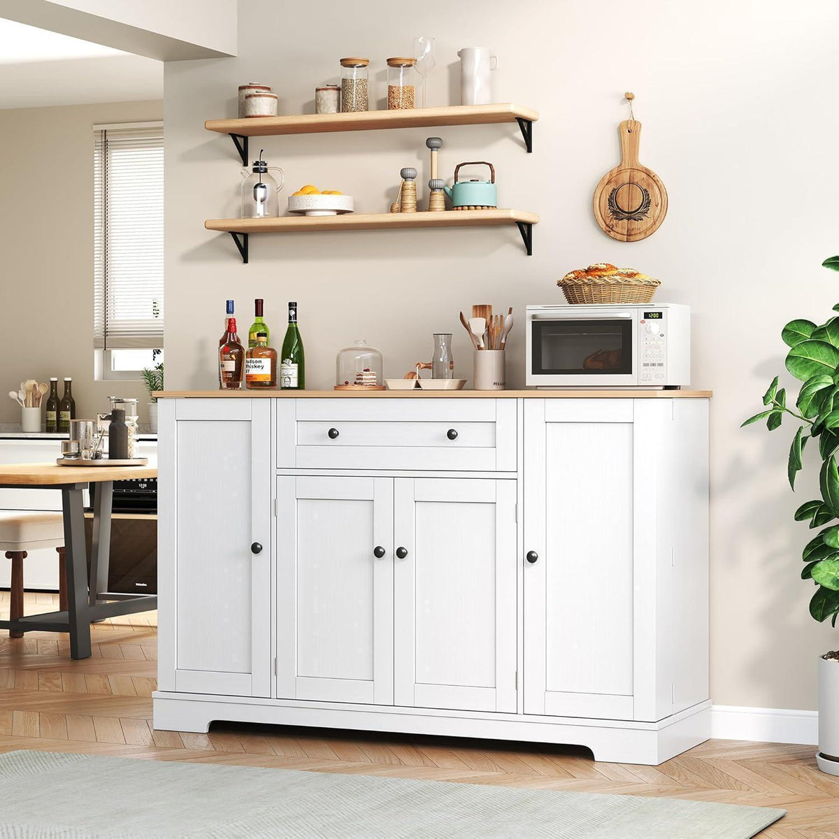 Modernes Küchenbuffet mit verstellbaren Böden (138x40x85cm)