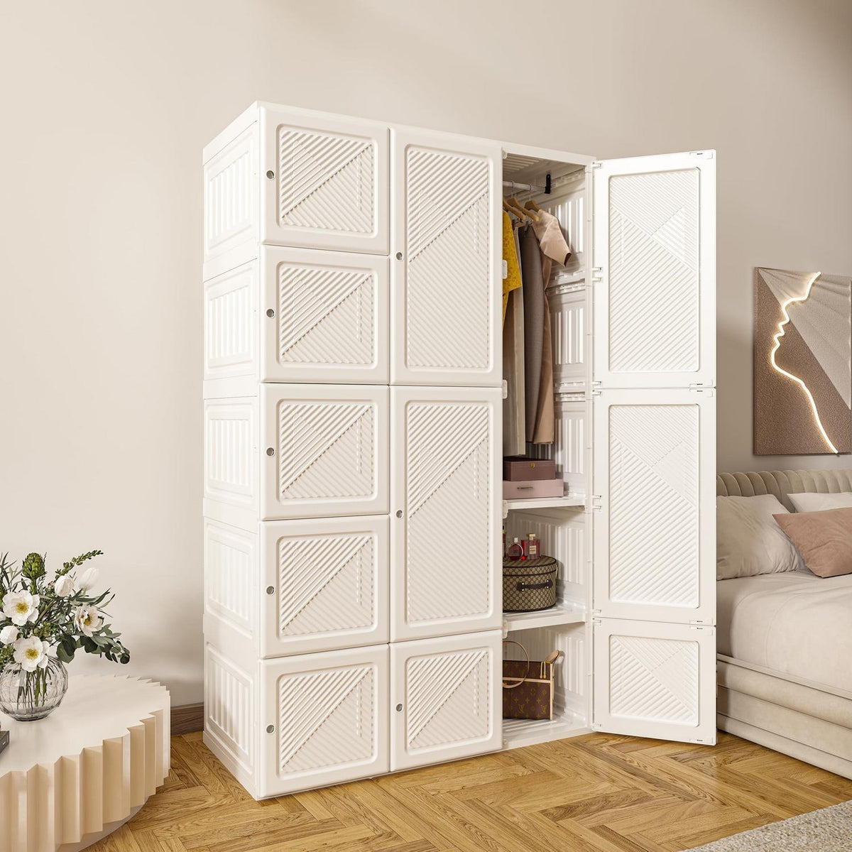 Zusammenklappbarer Kleiderschrank mit Kleiderstange & Magnettüren