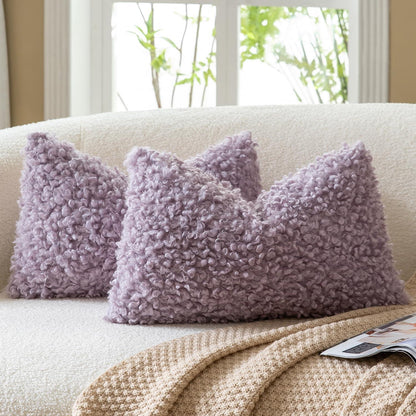 2er Set Kissenbezüge 30x50 cm Helllila Bouclé Faux Pelz