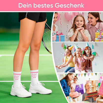 16. Geburtstag Geschenkset Mädchen – Baumwollsocken & Schlüsselanhänger 2010