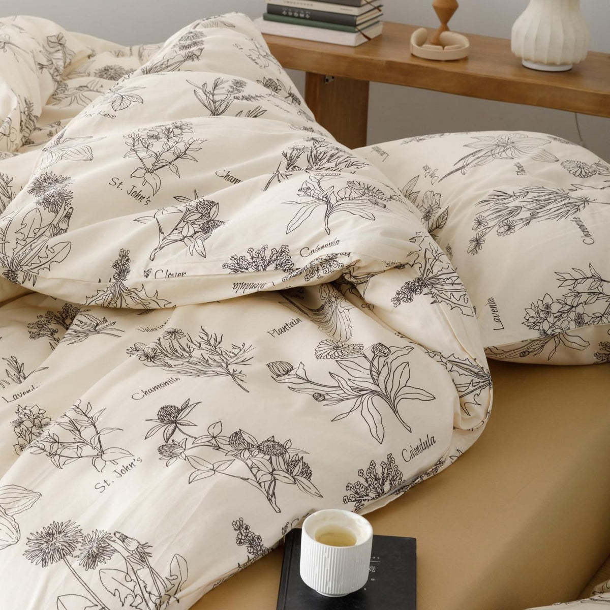 Blumen Bettwäsche Set 220x240 cm Schwarz 3-teilig Baumwolle