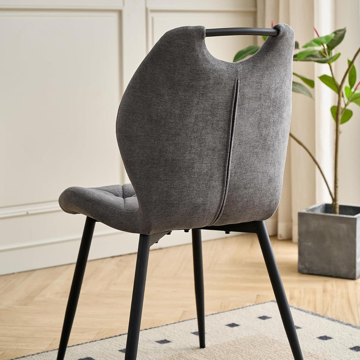 Runder Esstisch Set mit 4 Polsterstühlen im Nordic Stil