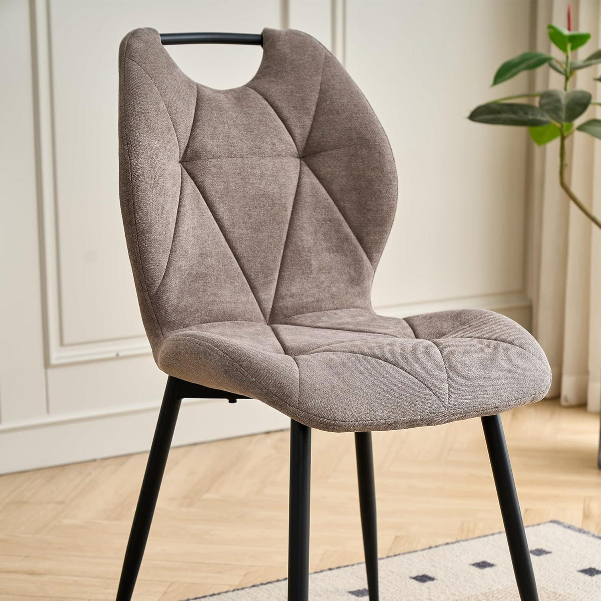 Runder Esstisch Set mit 4 Polsterstühlen im Nordic Stil