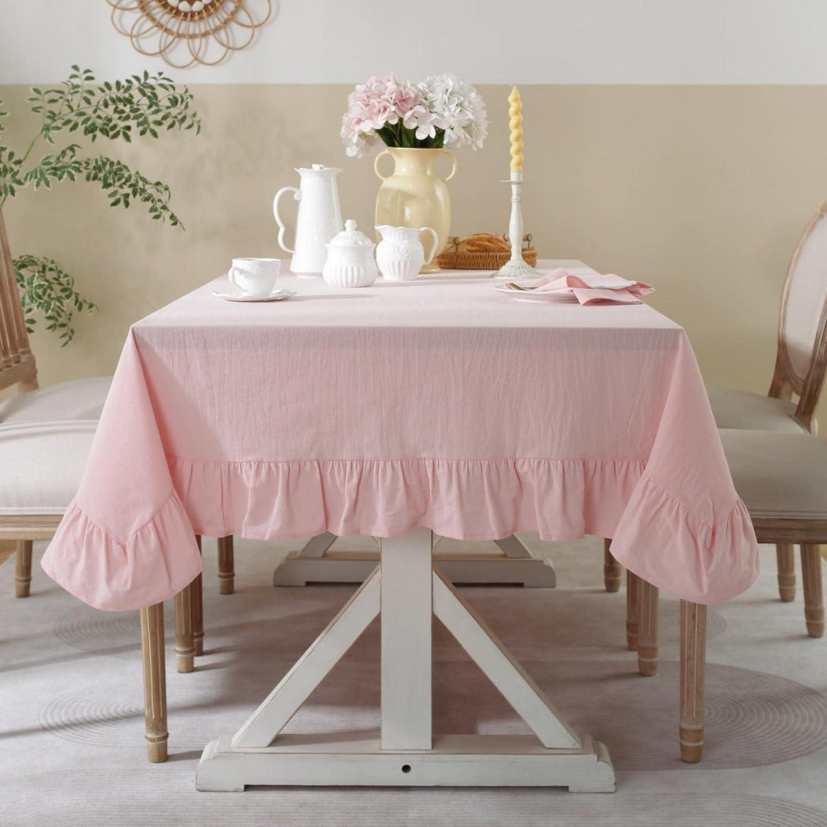 Rosa Baumwoll-Leinen Tischdecke mit Rüschen 152x305cm