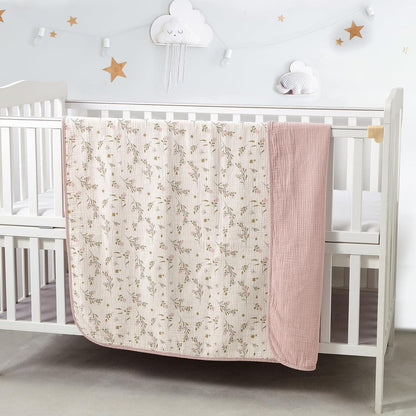 Baby Geschenkset Neugeborene – Rosa Decke, Taggie & Kuscheltier