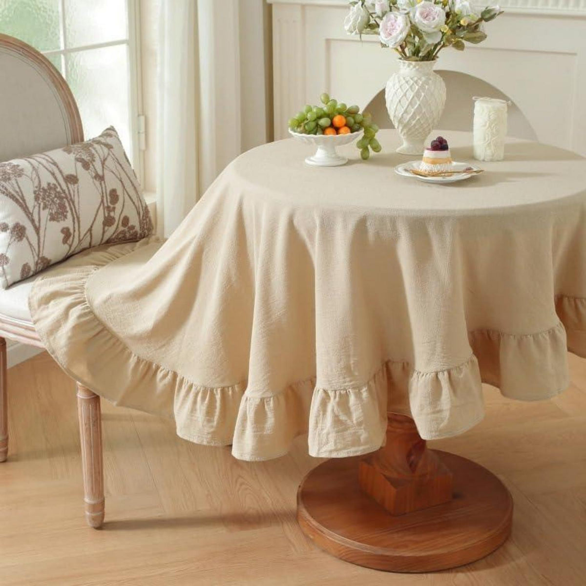 Runde Baumwoll-Leinen Tischdecke mit Rüschen | 180cm | Beige