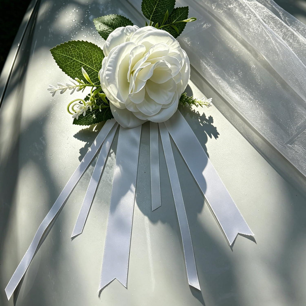Herzförmiger Autoschmuck Hochzeit – Rose Deko mit Organza