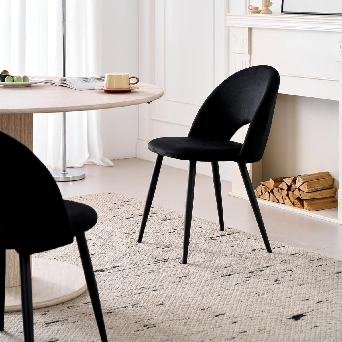 Runder Esstisch Set mit 4 Samtstühlen – Beige & Schwarz