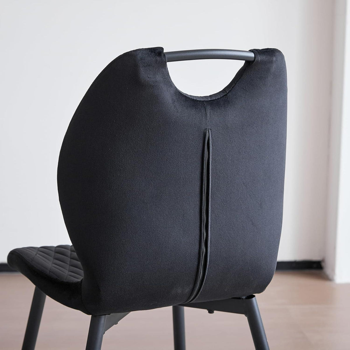 Runder Esstisch Set 100cm mit 4 Samtstühlen – Modern & Komfortabel